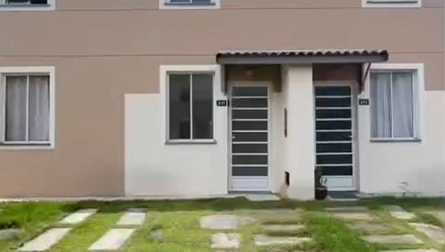 Casa Duplex em Condomínio Fechado à Venda em Guarulhos – R$ 330.000